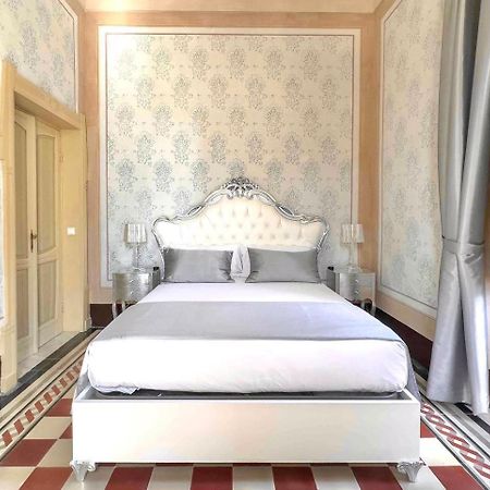 Luxury Liberty House Hotel Alghero Ngoại thất bức ảnh