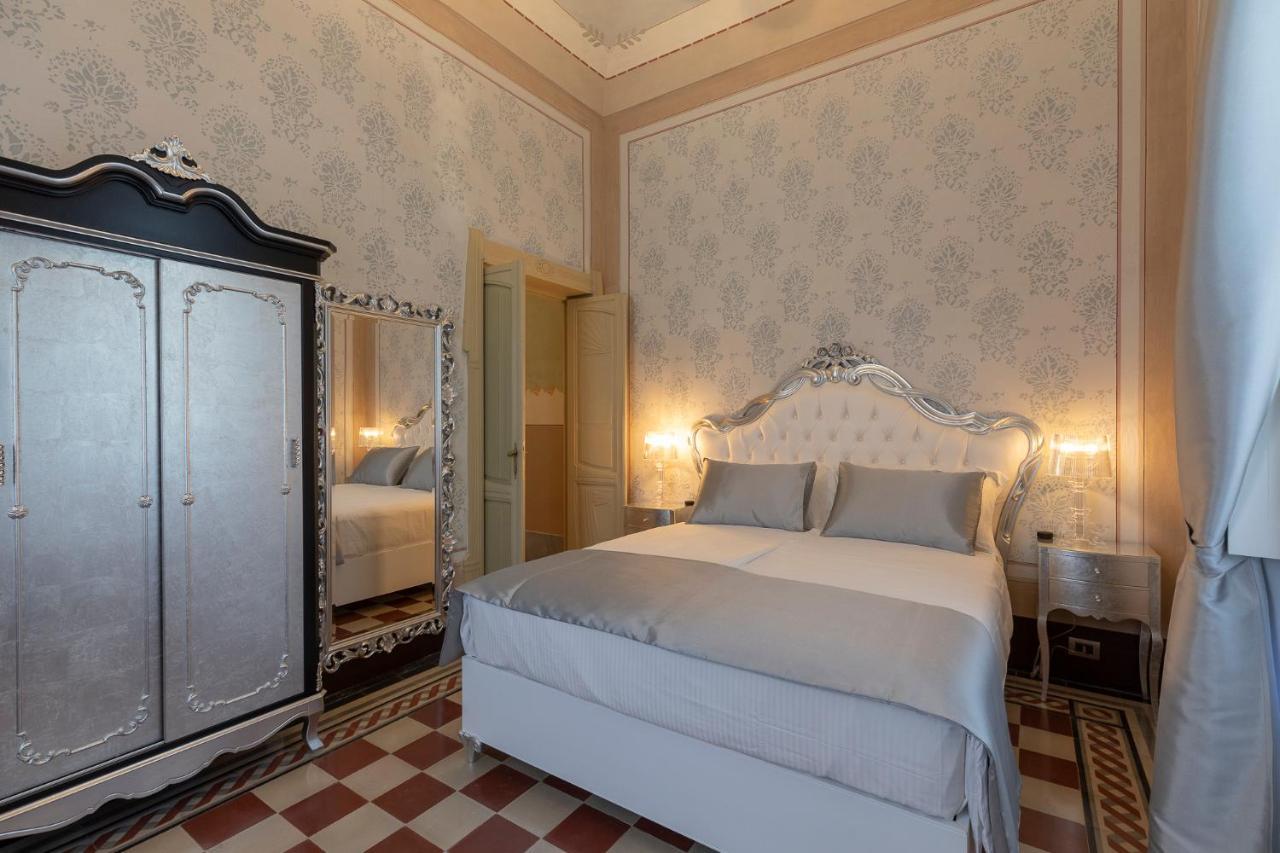 Luxury Liberty House Hotel Alghero Ngoại thất bức ảnh
